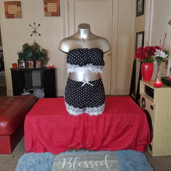 💋ALL PLUS SIZE LINGERIE💋 - Picture 2 of 7